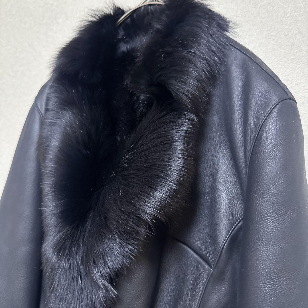 ムートン　ジャケット 羊革 ラムスキン 黒 M~L ブラック 毛皮 コート 美品