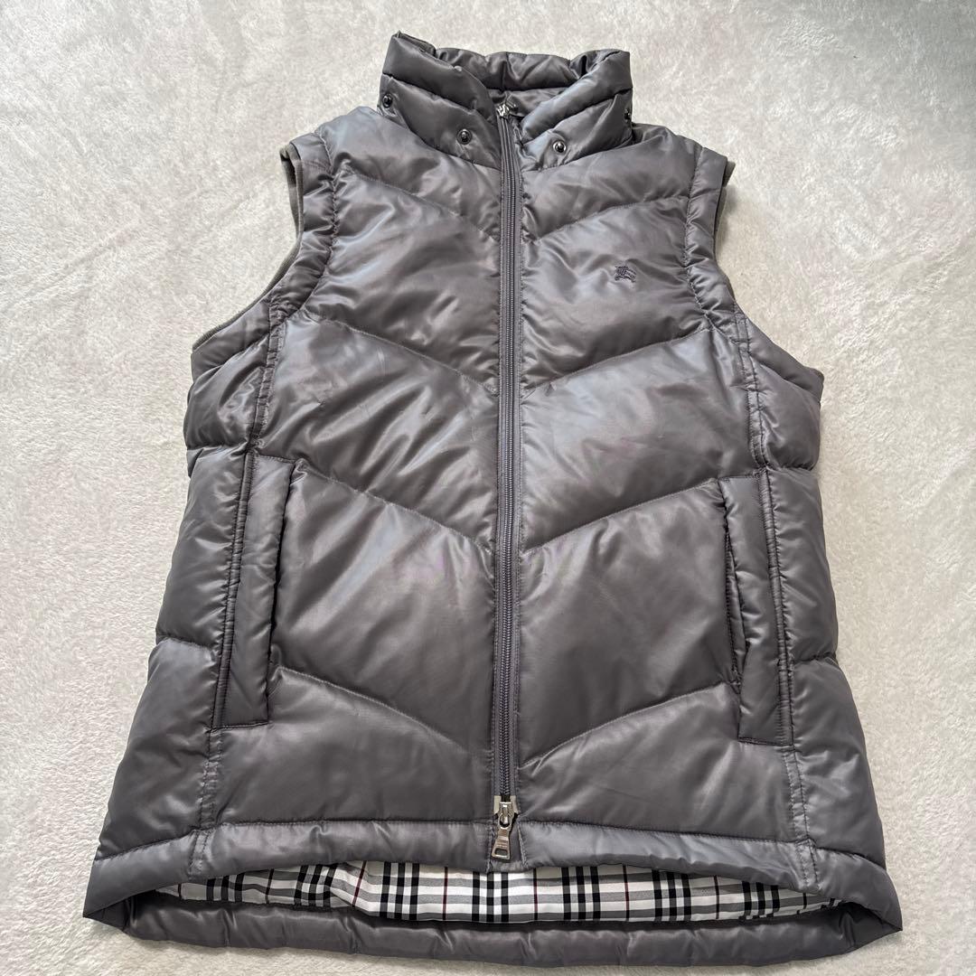 極美品 バーバリーブラックレーベル ダウンベスト フード取り外し可 グレー M