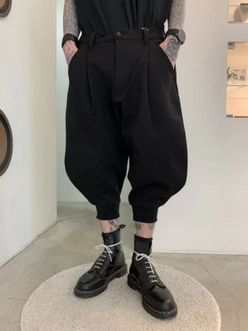 Glamb - Carson Cropped Pants ブルー