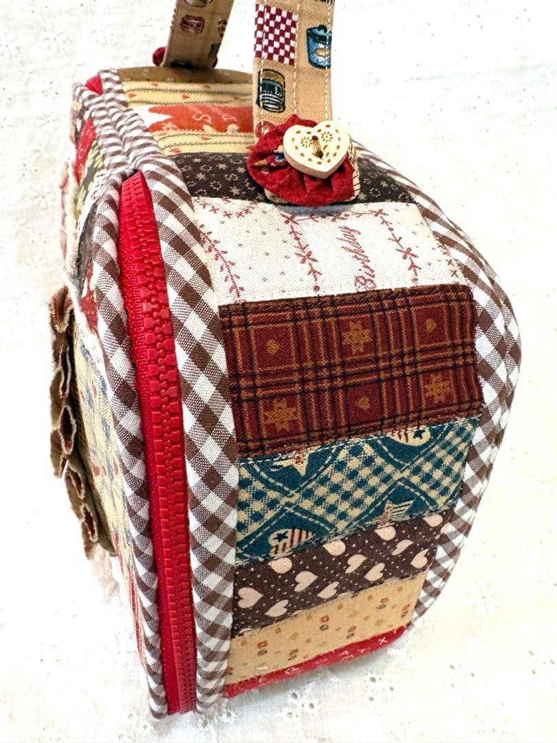 カントリー　mimi&pinkle ミミ&ピンクル　パッチワークバニティポーチ