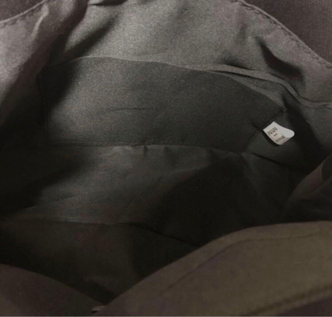 新品⭐︎PRADAプラダ ノベルティ　ブラックキャンパスショルダーバッグ