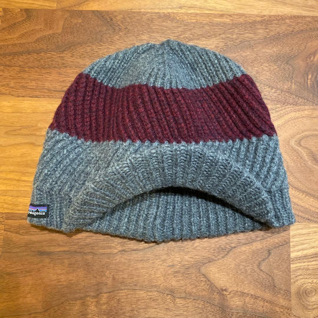 Patagonia ニット帽 グレー・バーガンディ