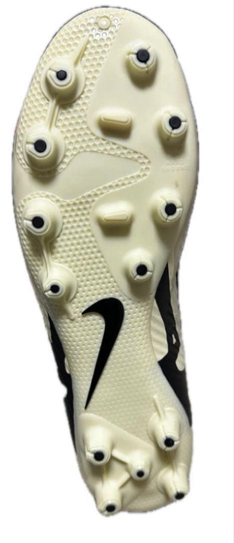 【即日発送・新品未使用】NIKEズームマーキュリアルヴェイパー 15プロ28.0