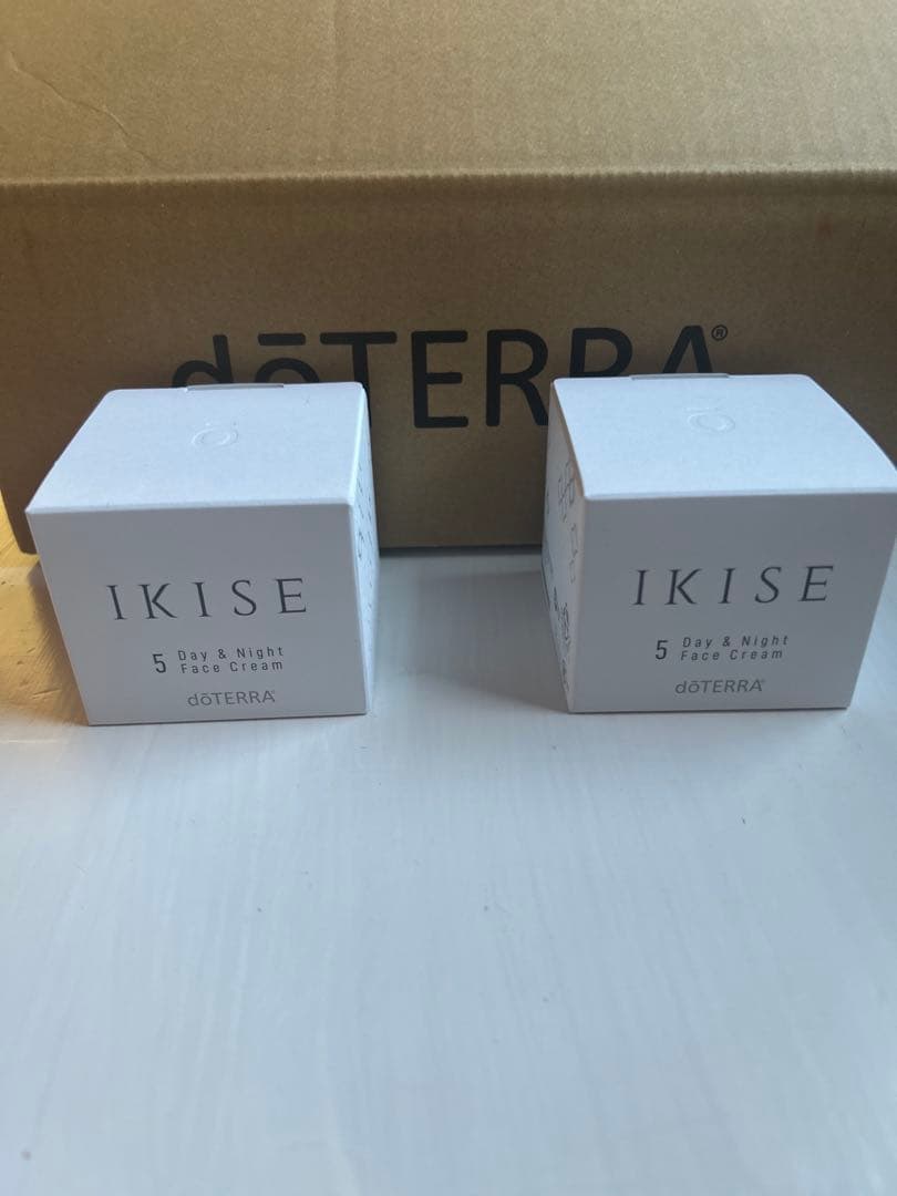 IKISE 5 Day & Night Face Cream 2個セット