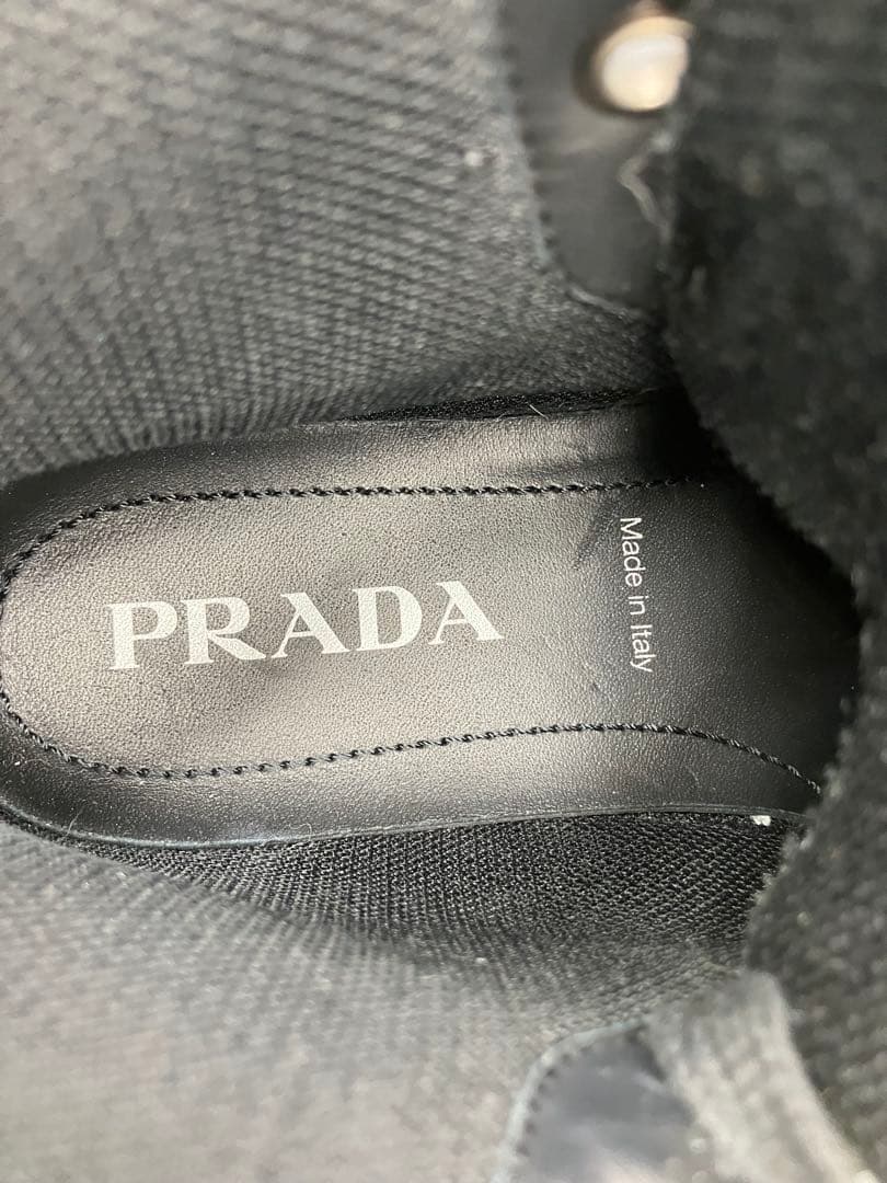 PRADA RE-NYLON ハイカットスニーカー 937 37 BLK