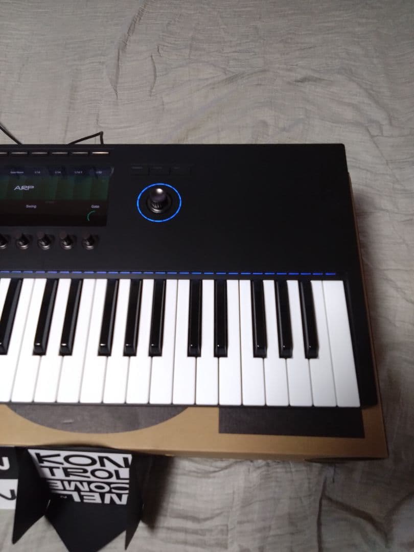M*s様 【美品！】MIDIキーボード KOMPLETE KONTROL S49