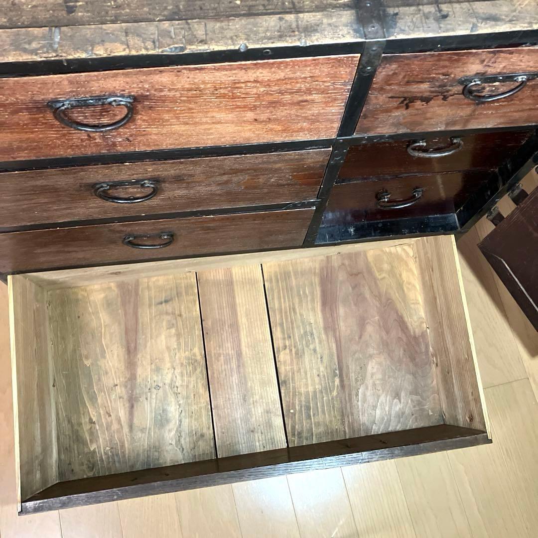 時代箪笥（高７２．５㌢、幅７５．５㌢、奥３８㌢／重２２㌕）