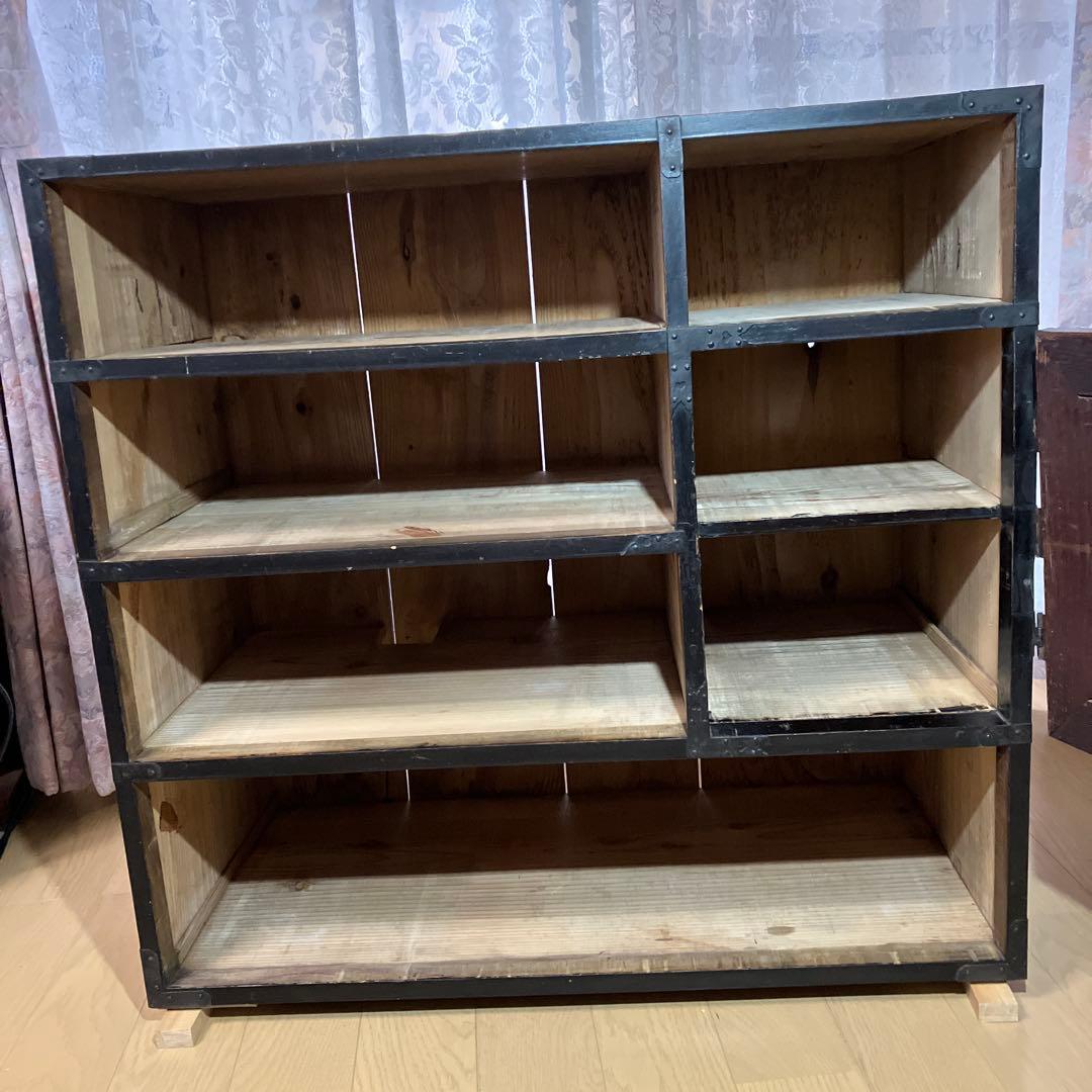 時代箪笥（高７２．５㌢、幅７５．５㌢、奥３８㌢／重２２㌕）