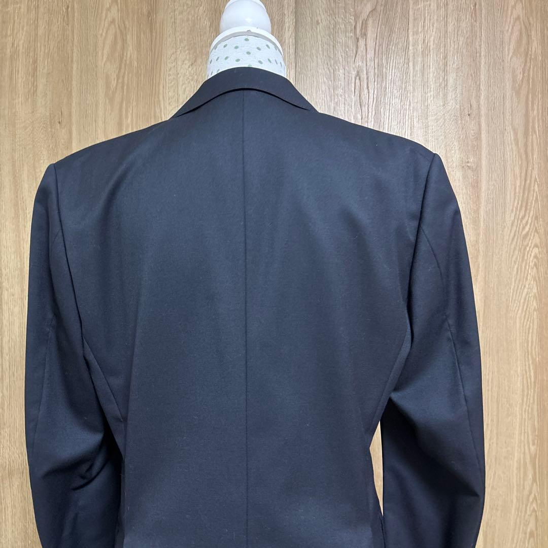 バーニーズニューヨーク／ブラックスリムフィットスーツ／メンズ