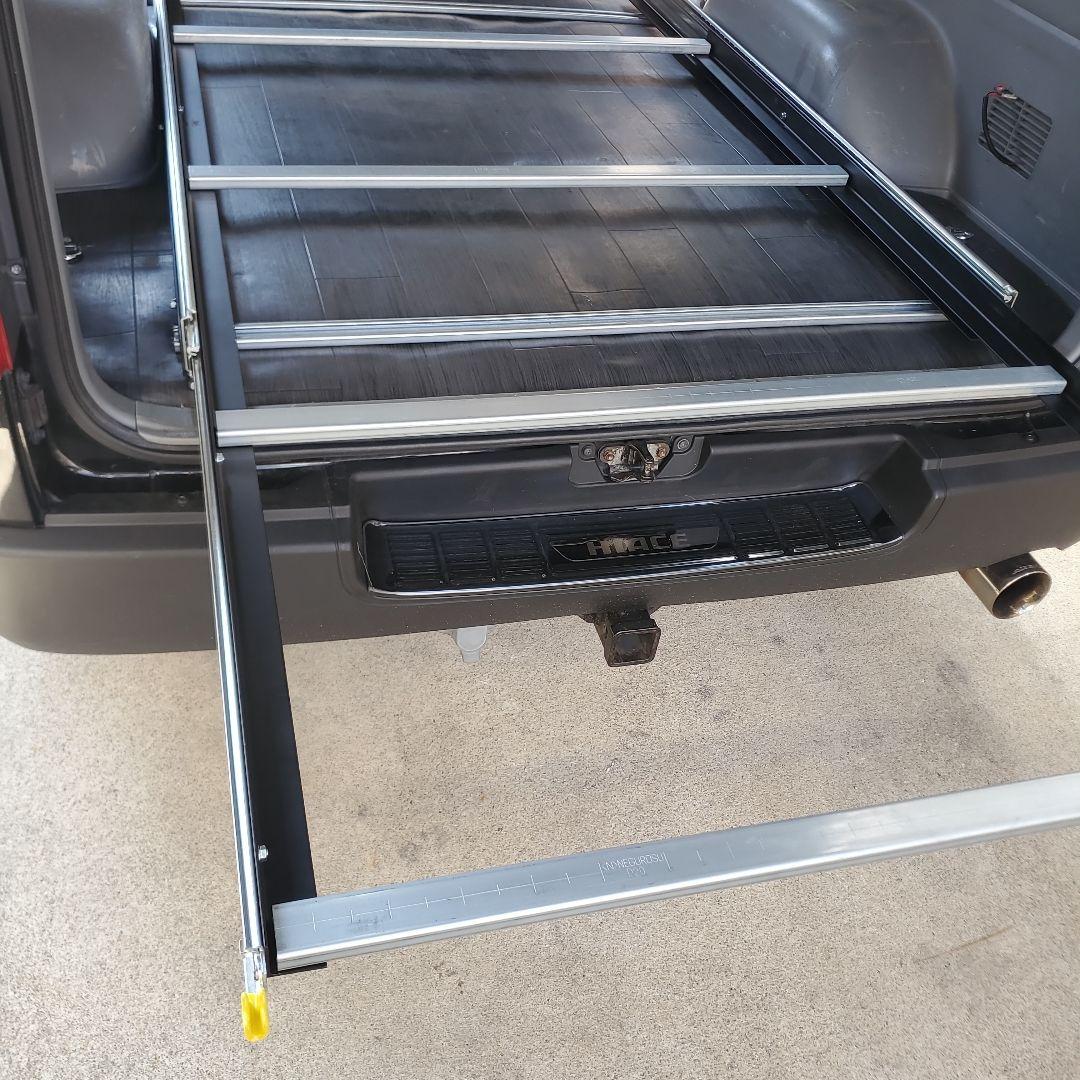 ハイエース スライドフロア スライドレール 山さま