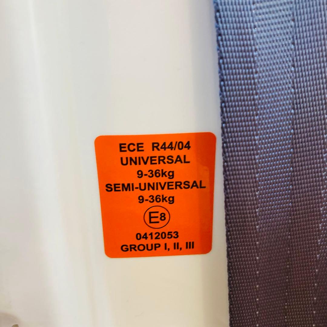 【美品】innokids チャイルドシート ジュニアシート　折り畳み　コンパクト