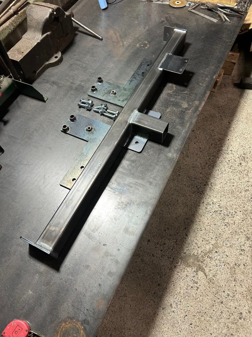 サンバー TV/TW/TT用ヒッチメンバー