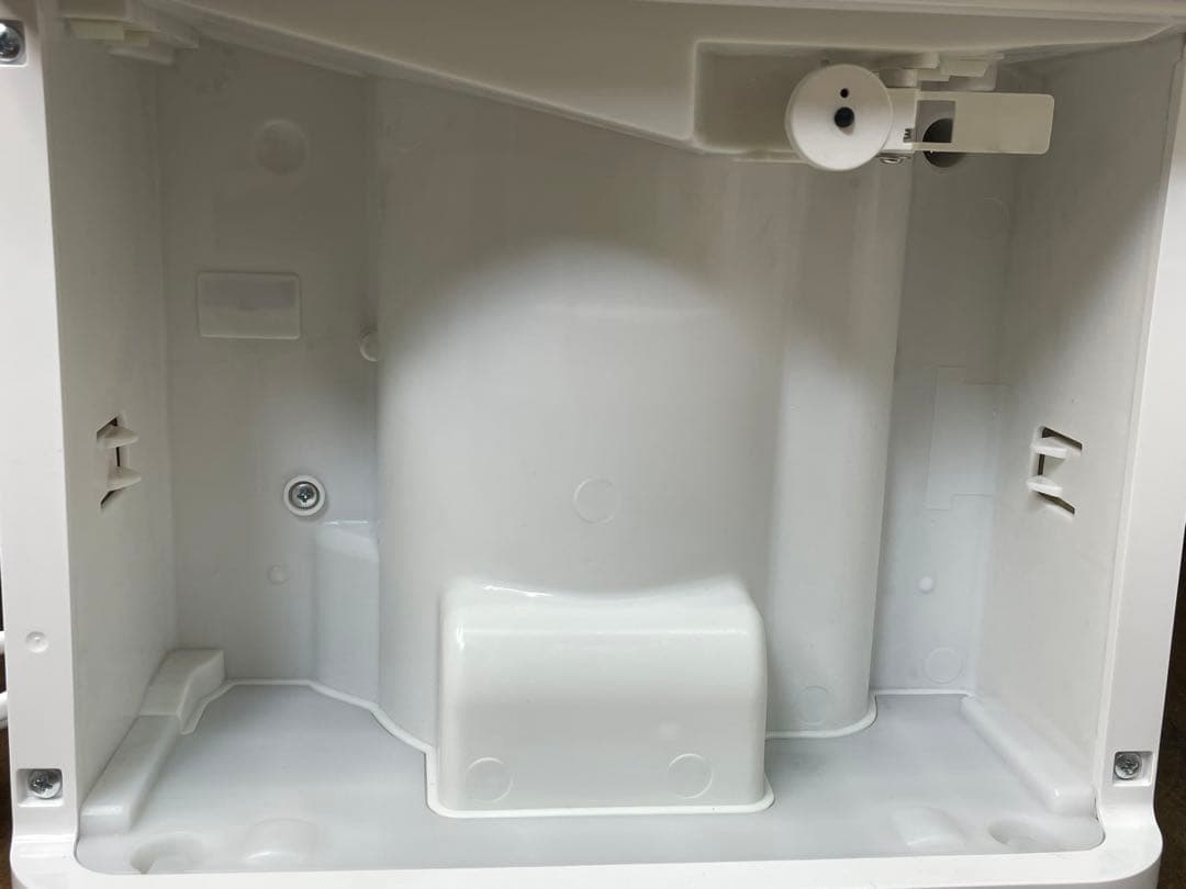 アイリスオーヤマ　衣類乾燥除湿機　DCE-6515　2024年製　仙台　宮城