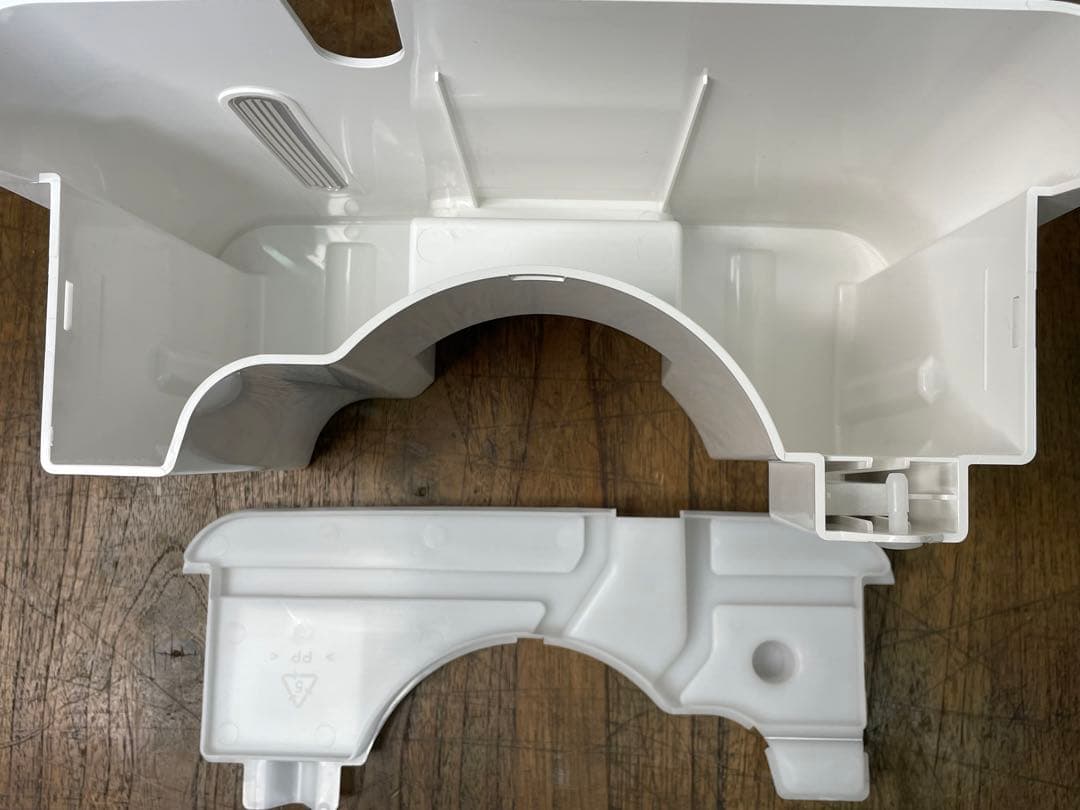 アイリスオーヤマ　衣類乾燥除湿機　DCE-6515　2024年製　仙台　宮城