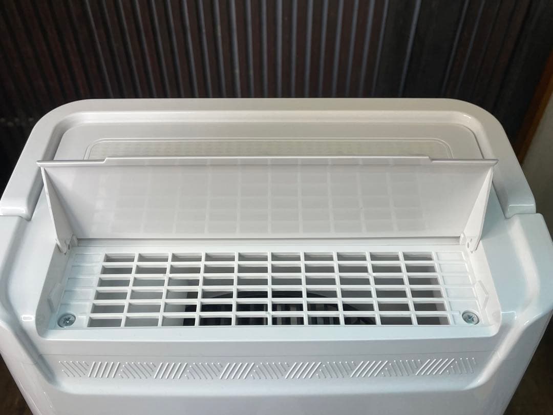 アイリスオーヤマ　衣類乾燥除湿機　DCE-6515　2024年製　仙台　宮城