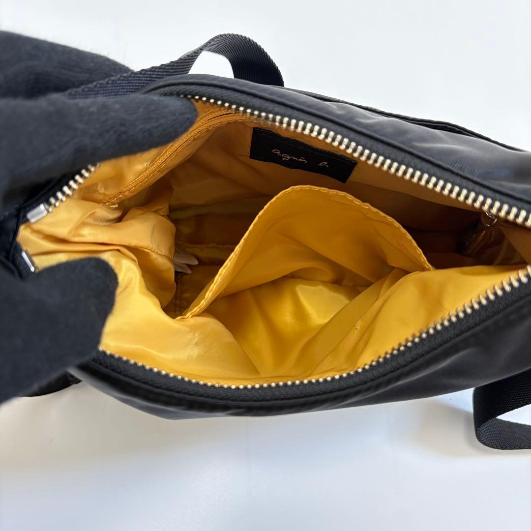 美品　アニエスベー　ショルダーバッグ　ロゴ　ナイロン　黒