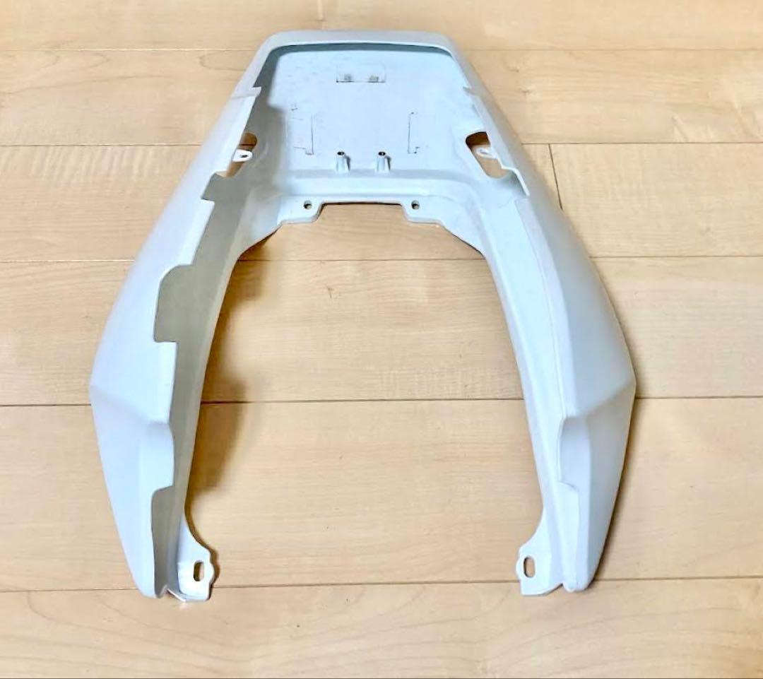 新品 CB400SF 未塗装 シートカウル NC39 NC42 テールカウル