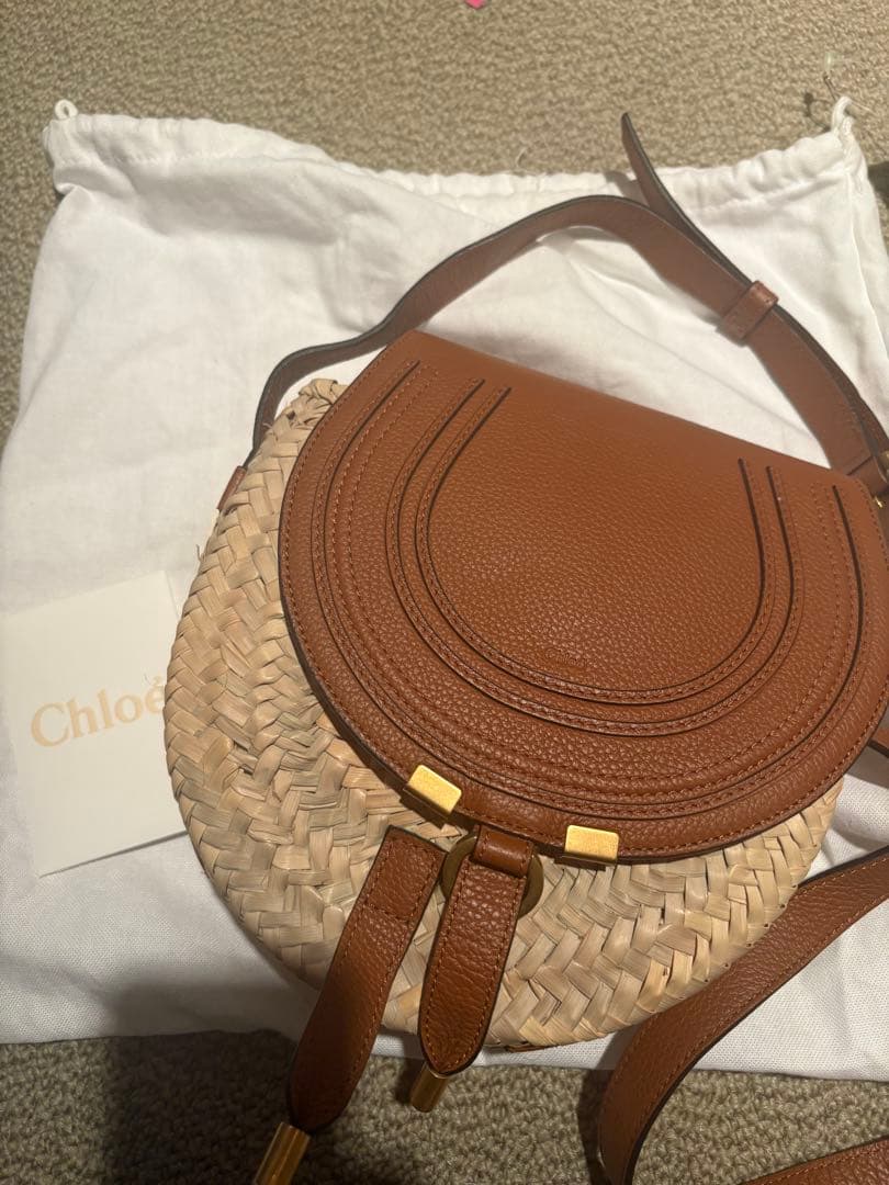 chloe マーシー　ラフィア&レザー　クロスボディバッグ