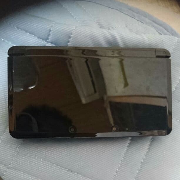 ニンテンドー3DS(ブラック)
