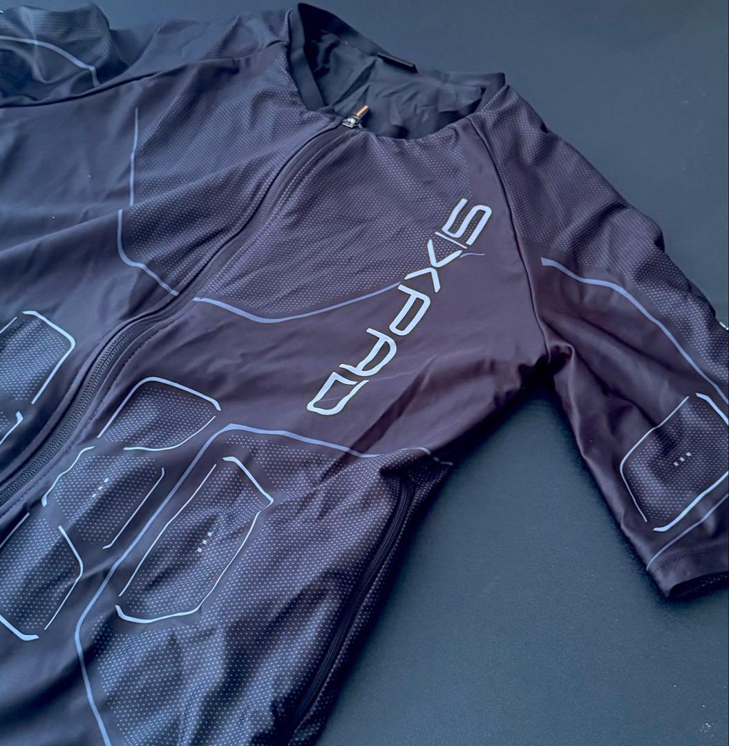 【美品】SIXPAD パワースーツ トップ メンズ LL コントローラー付