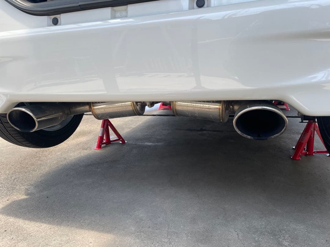 ロッソモデロ　デュアルマフラー　タントカスタム　ターボ用　２WD　最短翌日発送