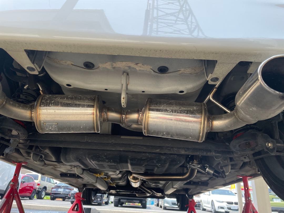 ロッソモデロ　デュアルマフラー　タントカスタム　ターボ用　２WD　最短翌日発送