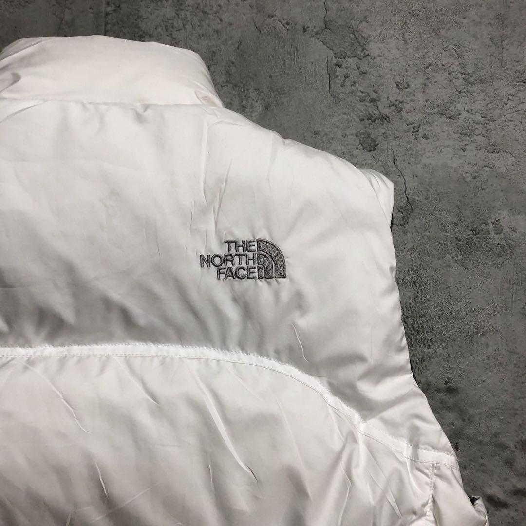 人気カラー　ザノースフェイス　700フィル　ヌプシ　ダウンベスト　レディースM