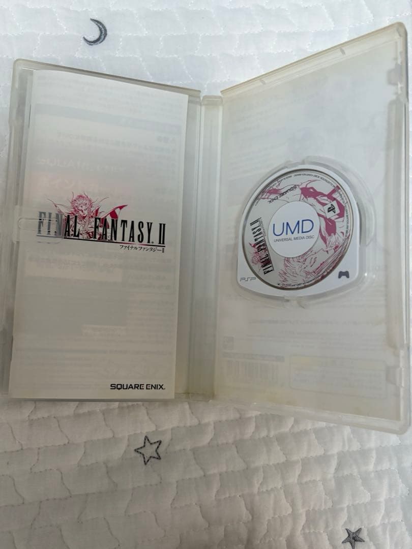 PSP本体（ブルー）＋ソフト8本＋充電器セット