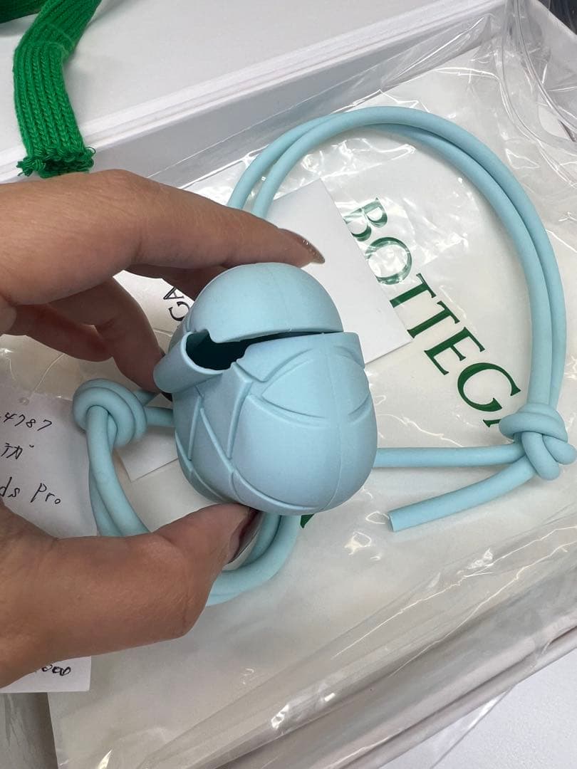 BOTTEGA VENETA イヤホンケース AirPodsケース