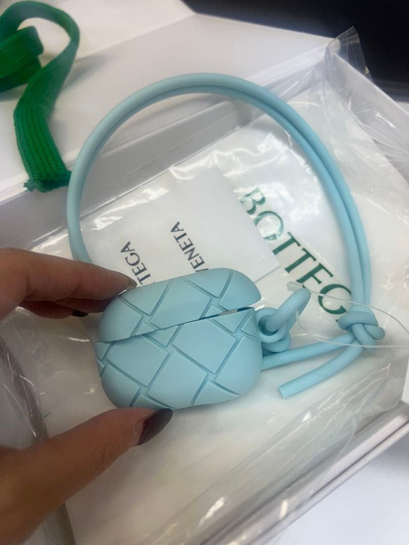 BOTTEGA VENETA イヤホンケース AirPodsケース