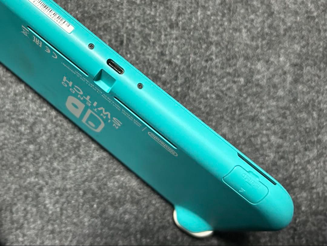 Nintendo Switch Light ターコイズ　本体&充電器