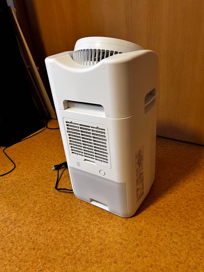 【値下げしました。】コンプレッサー式除湿機