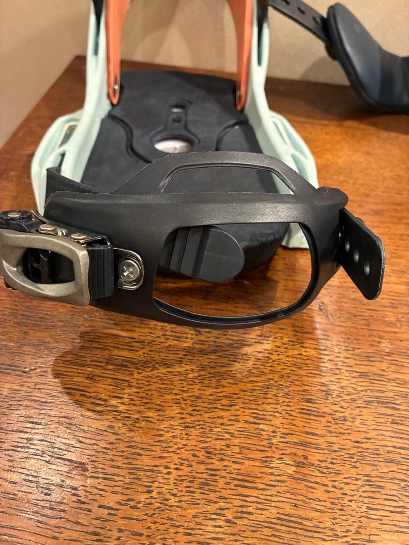 BURTON ビンディング　SCRIBE EST　Mサイズ