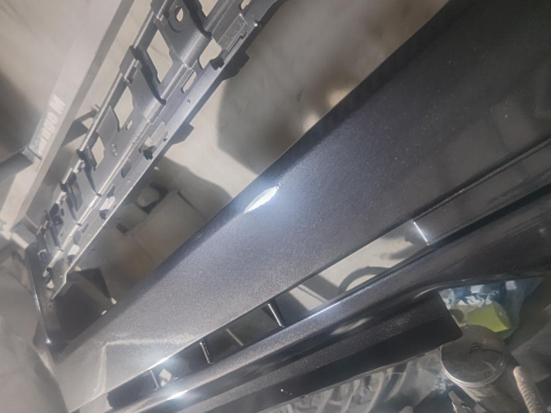 ハイエース２００系　純正Fスムージングバンパー　ナロー070等塗装仕上げ。