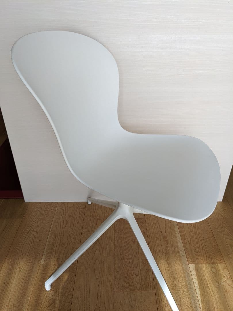 ② BoConcept ADELAIDE チェア