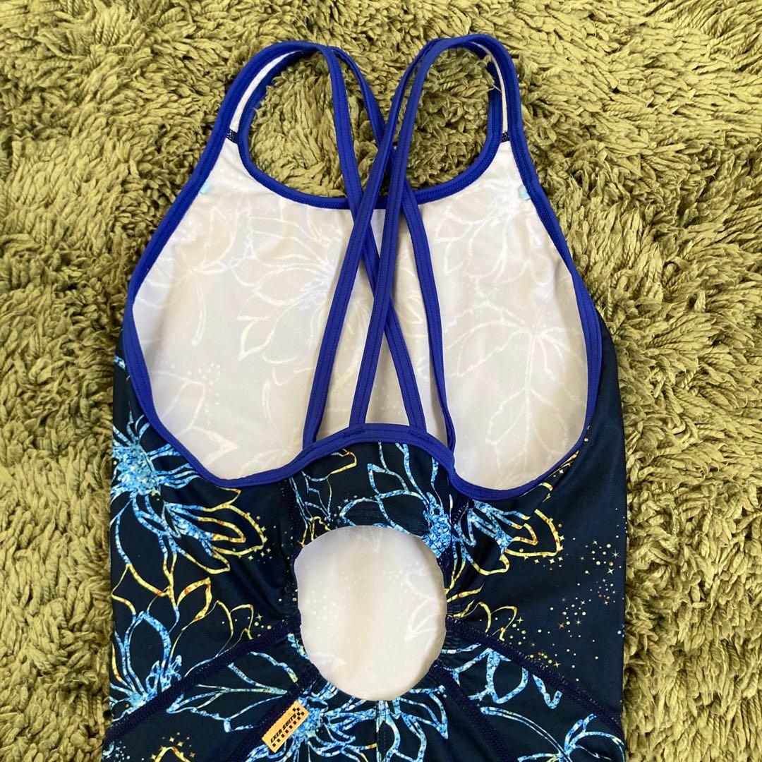 ミズノ練習用水着