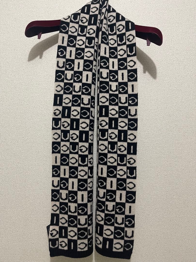 GUCCI メンズ　ロゴ入りチェック柄ニットマフラー