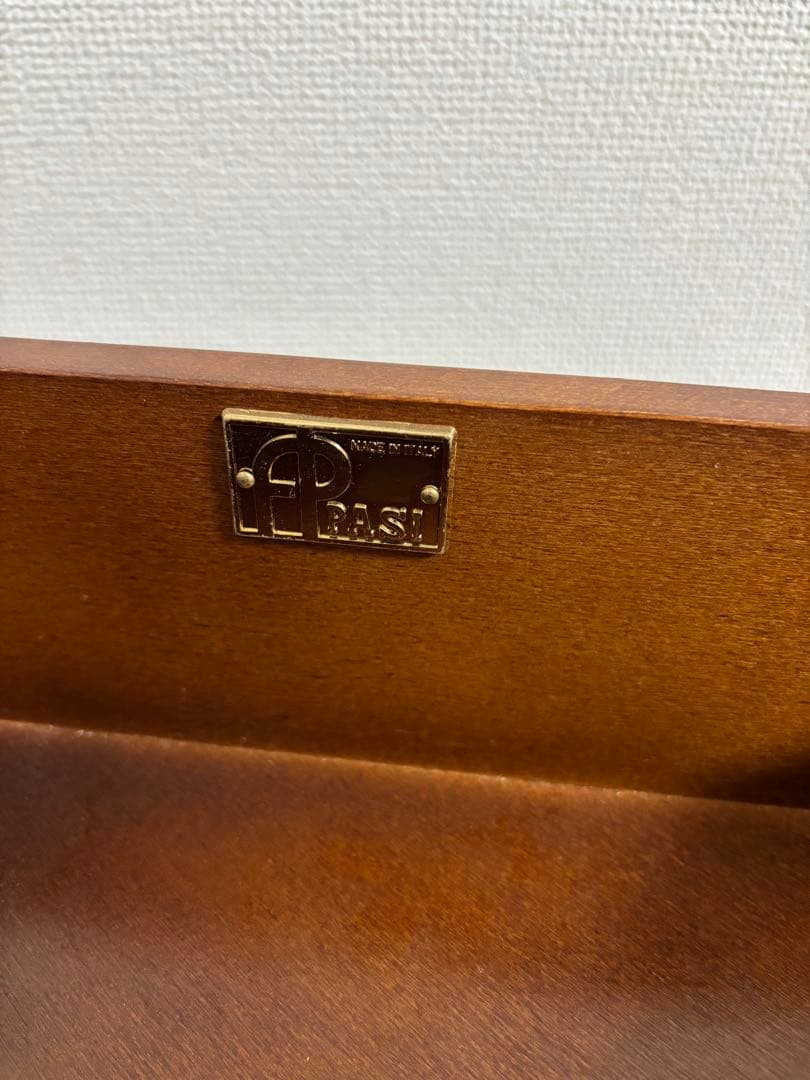 イタリア製家具　FP PASI 木製コーナーキャビネット　鍵付き