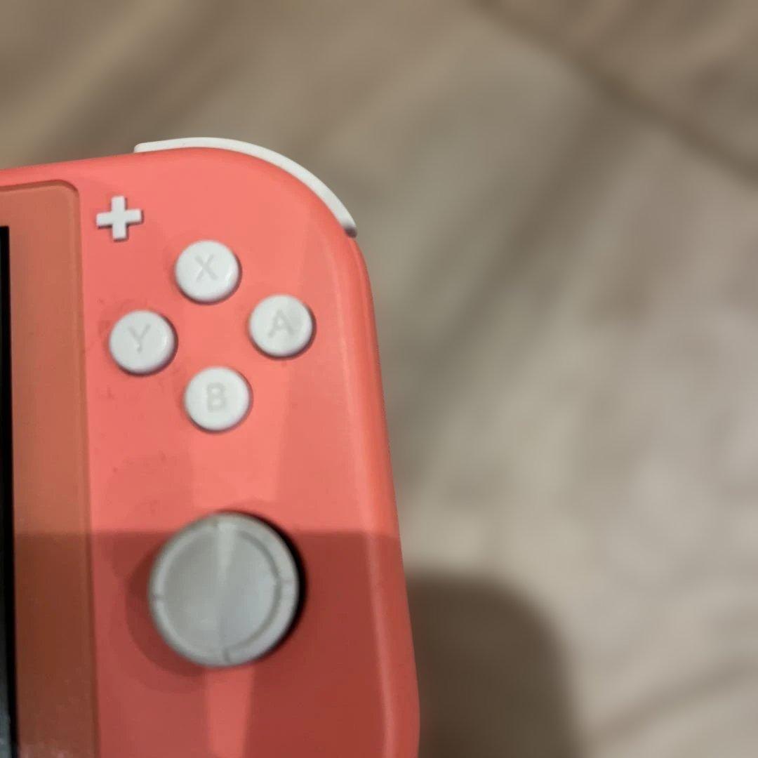 値下げ　Nintendo Switch Lite コーラル 本体 ACアダプター