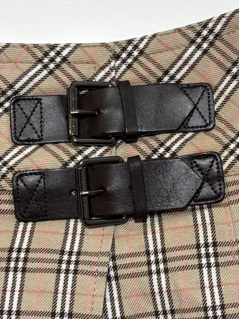 BURBERRY BLUE LABEL ミニスカート インナーパンツ付き