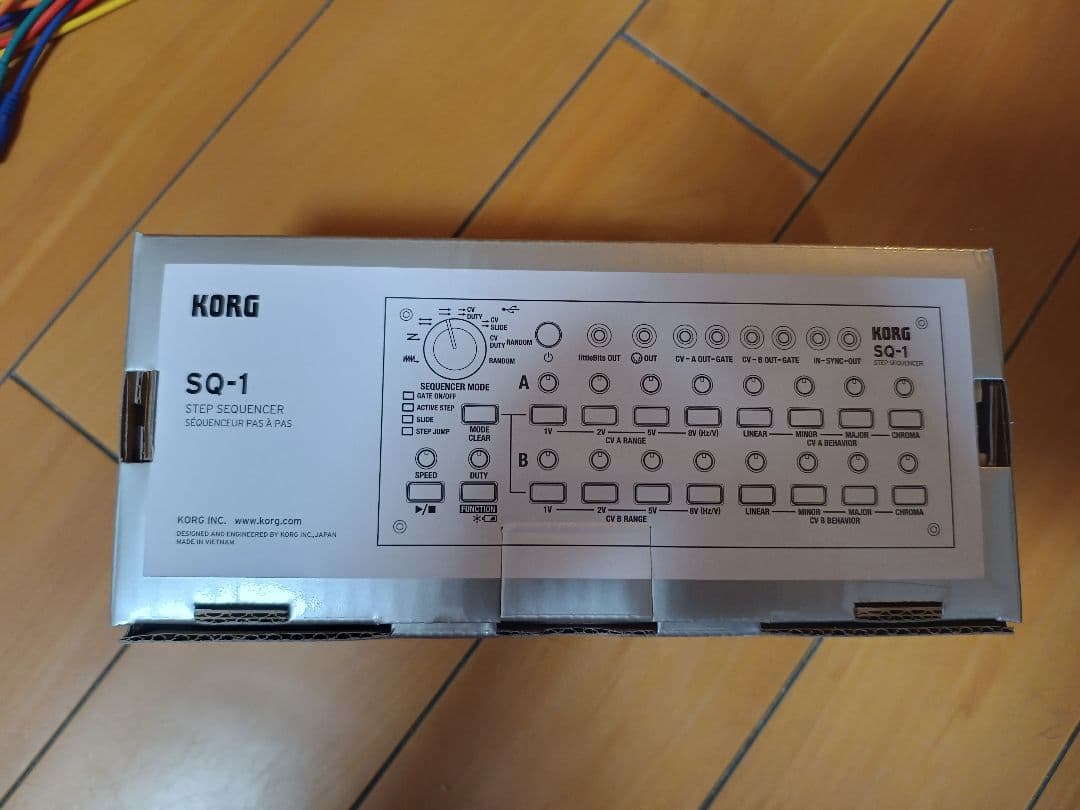 KORG SQ-1 シーケンサー (パッチケーブル付き)
