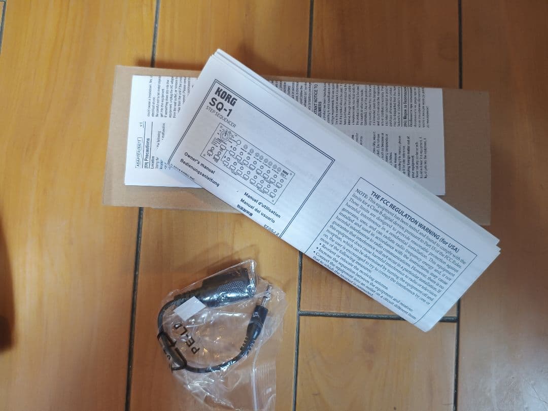 KORG SQ-1 シーケンサー (パッチケーブル付き)