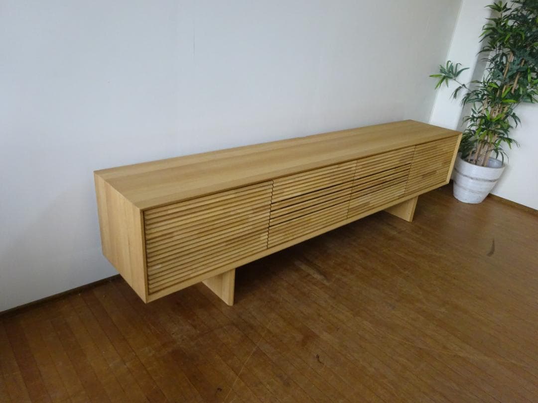 カリモク　ソリッドシリーズ　TVボード　QT80　オーク無垢材　超美品