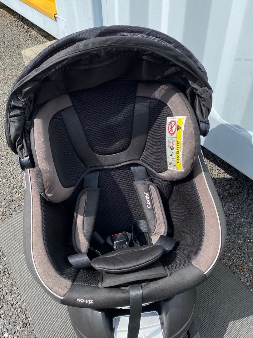 Cozyl 車用チャイルドシート