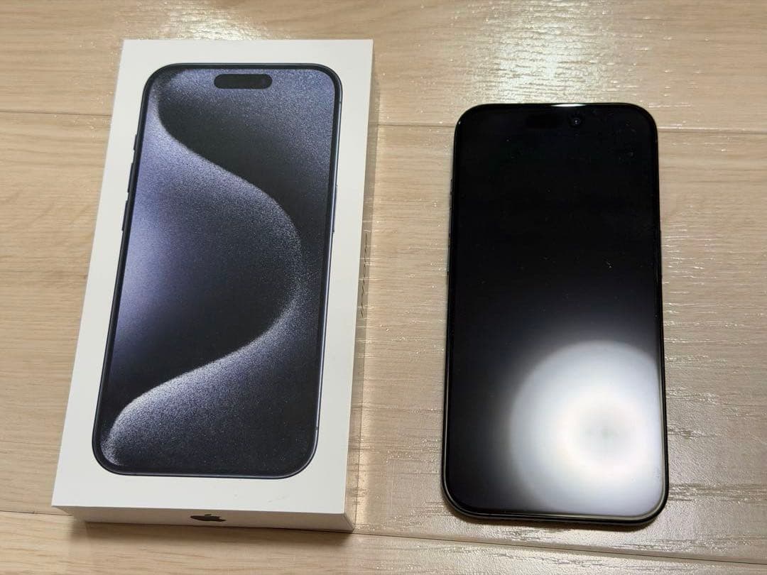 Apple iPhone 15 Pro ブルーチタニウム SIMフリー88%