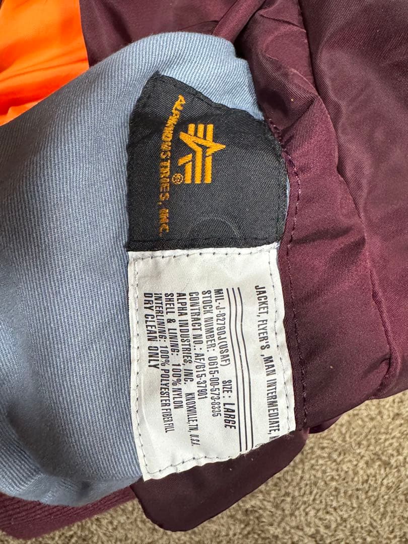 バーガンディ MA-1 フライトジャケット　80s ワインレッド