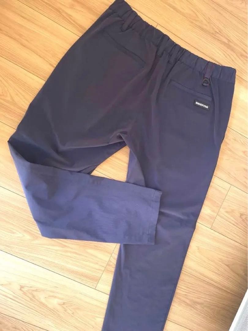 ブリーフィングのパンツ