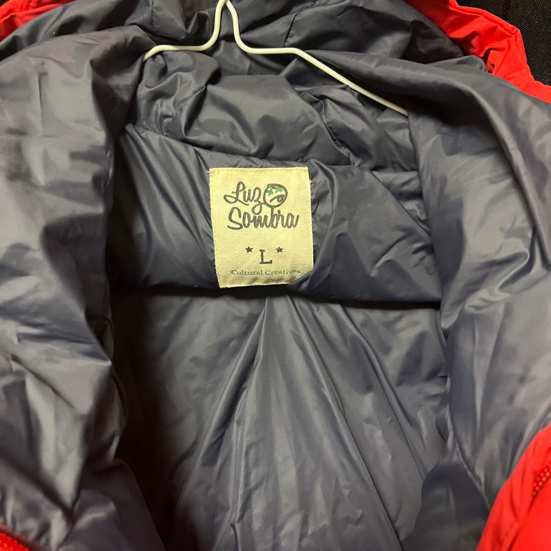 ルースイソンブラ　フード付きダウンジャケット 赤