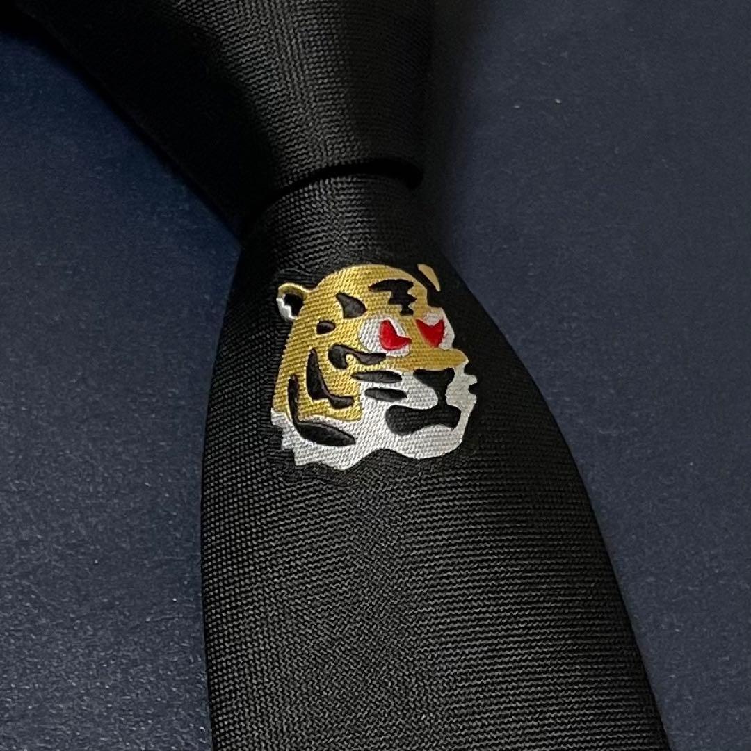 ルイヴィトン×NIGO タイガーネクタイ　新品未使用