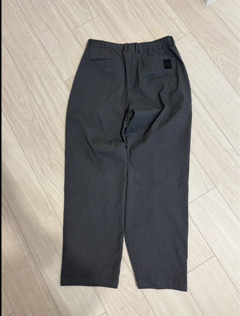 エヌハリウッド　スラックス　チャコールグレー　38